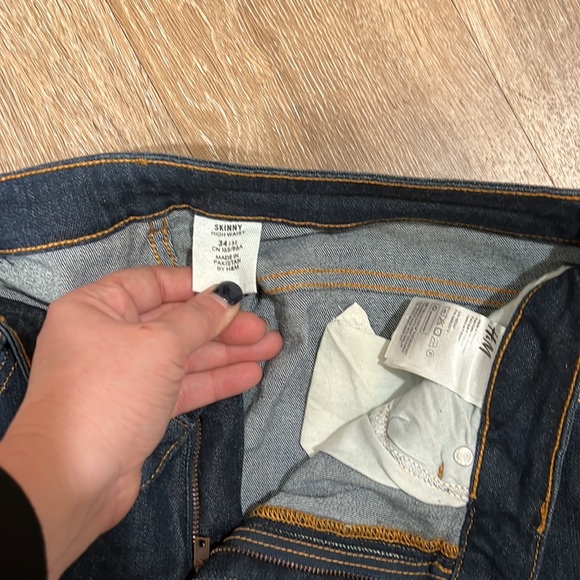 H&M skinny high waisted jeans size 14 - Picture 3 of 3